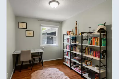 2500 Xylon Avenue S, Saint Louis Park, MN 55426 - Photo 18