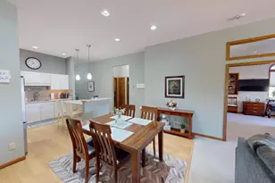 212 Broadway Ave N, Albert Lea, MN 56007 - Photo 6