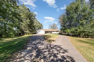 5811 195th Ave NW, Nowthen, MN 55303 - Photo 2