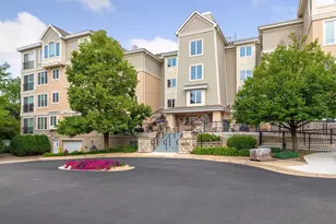 11460 Fairfield Rd W, Minnetonka, MN 55305 - Photo 1