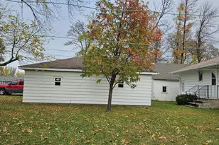 105 Robert St, Elrosa, MN 56325 - Photo 22