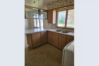 105 Robert Street, Elrosa, MN 56325 - Photo 6