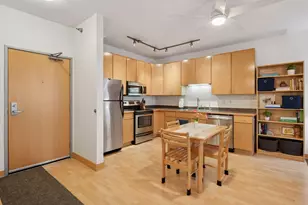 2600 University Ave SE, Minneapolis, MN 55414 - Photo 6