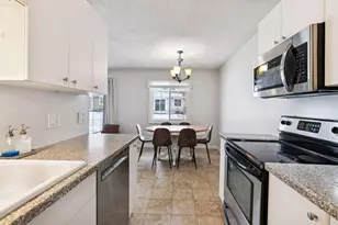 3259 Valley Ridge Dr, Eagan, MN 55121 - Photo 12