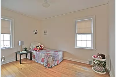 590 Cretin Avenue S, Saint Paul, MN 55116 - Photo 10