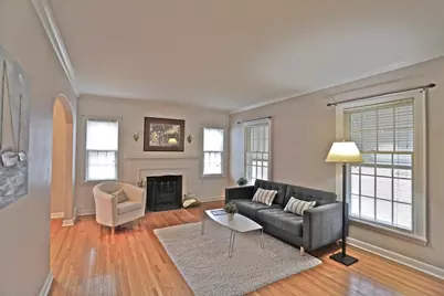 590 Cretin Avenue S, Saint Paul, MN 55116 - Photo 2