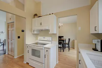 1174 Benton Way, Arden Hills, MN 55112 - Photo 16