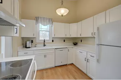 1174 Benton Way, Arden Hills, MN 55112 - Photo 14