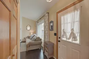 1174 Benton Way, Arden Hills, MN 55112 - Photo 4