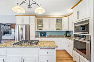 34010 Pioneer Ave, Center City, MN 55012 - Photo 26