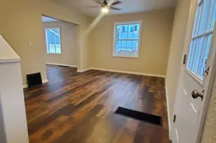 304 2nd Ave SW, Austin, MN 55912 - Photo 8