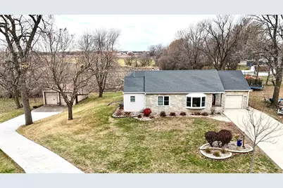 622 Woodcrest Avenue, Worthington, MN 56187 - Photo 50