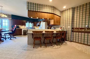 622 Woodcrest Ave, Worthington, MN 56187 - Photo 18