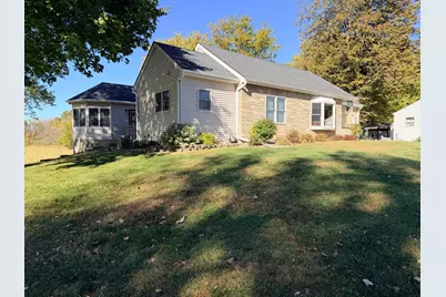 622 Woodcrest Avenue, Worthington, MN 56187 - Photo 2