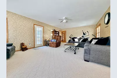 622 Woodcrest Avenue, Worthington, MN 56187 - Photo 18