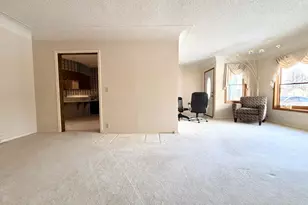 622 Woodcrest Ave, Worthington, MN 56187 - Photo 14