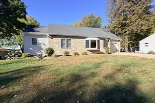 622 Woodcrest Ave, Worthington, MN 56187 - Photo 8