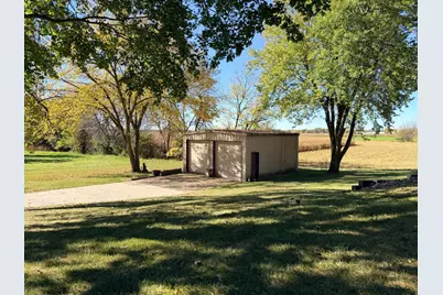 622 Woodcrest Avenue, Worthington, MN 56187 - Photo 40