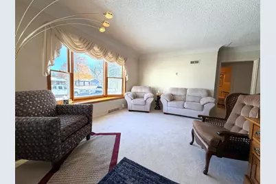 622 Woodcrest Avenue, Worthington, MN 56187 - Photo 8