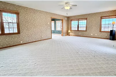 622 Woodcrest Avenue, Worthington, MN 56187 - Photo 22