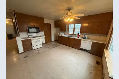 35420 Oasis Road, Chisago Lake Township, MN 55045 - Photo 16