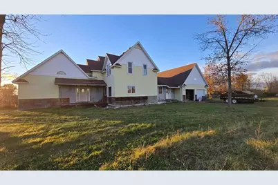 35420 Oasis Road, Chisago Lake Township, MN 55045 - Photo 4