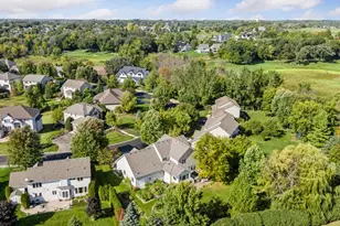 1646 Isabella Pkwy, Chaska, MN 55318 - Photo 2