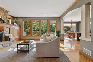 1646 Isabella Pkwy, Chaska, MN 55318 - Photo 12