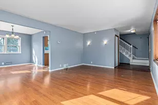 6019 Zenith Ave N, Brooklyn Center, MN 55429 - Photo 8