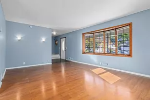 6019 Zenith Ave N, Brooklyn Center, MN 55429 - Photo 6