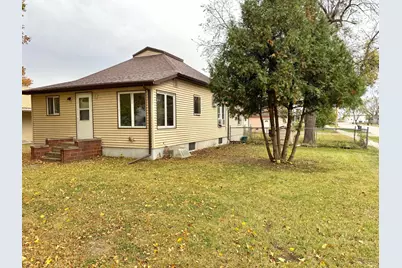 550 South Street, Wabasso, MN 56293 - Photo 2