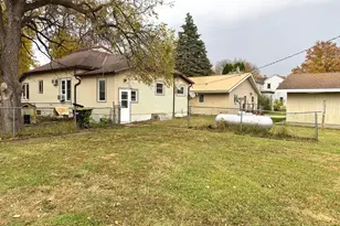 550 South St, Wabasso, MN 56293 - Photo 4