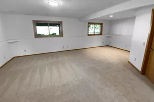 5657 144th St W, Apple Valley, MN 55124 - Photo 16