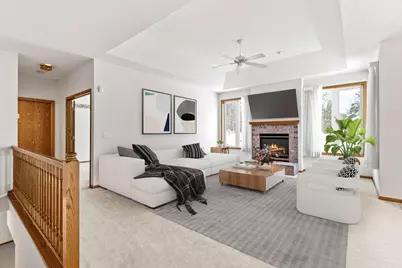 16568 Irwindale Way, Lakeville, MN 55044 - Photo 2