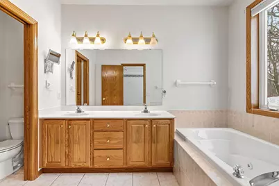 16568 Irwindale Way, Lakeville, MN 55044 - Photo 14