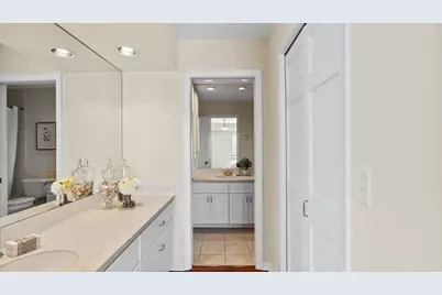 222 Groveland Avenue, Minneapolis, MN 55403 - Photo 8