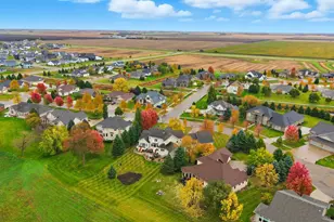 310 48th Ave SW, Moorhead, MN 56560 - Photo 72