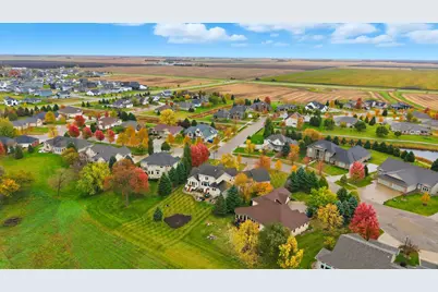 310 48th Avenue SW, Moorhead, MN 56560 - Photo 70