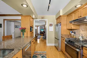 3936 Chowen Ave S, Minneapolis, MN 55410 - Photo 12