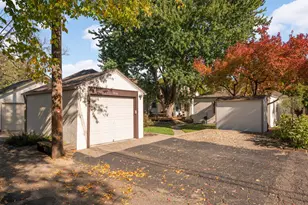 3936 Chowen Ave S, Minneapolis, MN 55410 - Photo 28