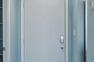 66 9th St E, Saint Paul, MN 55101 - Photo 26