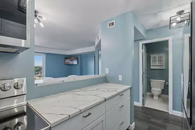 66 9th Street E #2501, Saint Paul, MN 55101 - Photo 10