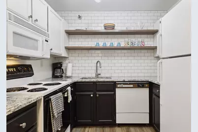 66 9th Street E #2501, Saint Paul, MN 55101 - Photo 16