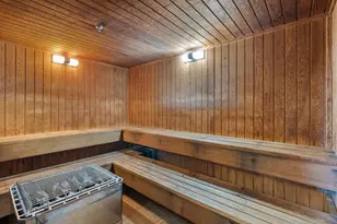 66 9th St E, Saint Paul, MN 55101 - Photo 30