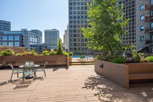 66 9th St E, Saint Paul, MN 55101 - Photo 40