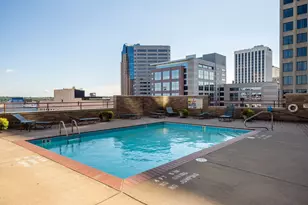 66 9th St E, Saint Paul, MN 55101 - Photo 38