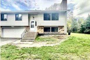 9872 7th St NE, Blaine, MN 55434 - Photo 1