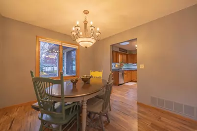 1318 6th Street SW, Willmar, MN 56201 - Photo 8