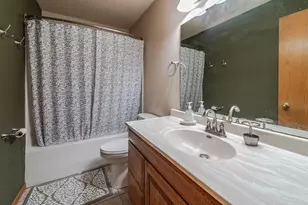 15554 Garnet Way, Apple Valley, MN 55124 - Photo 24