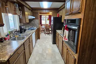 512 W 5th St, Graceville, MN 56240 - Photo 8